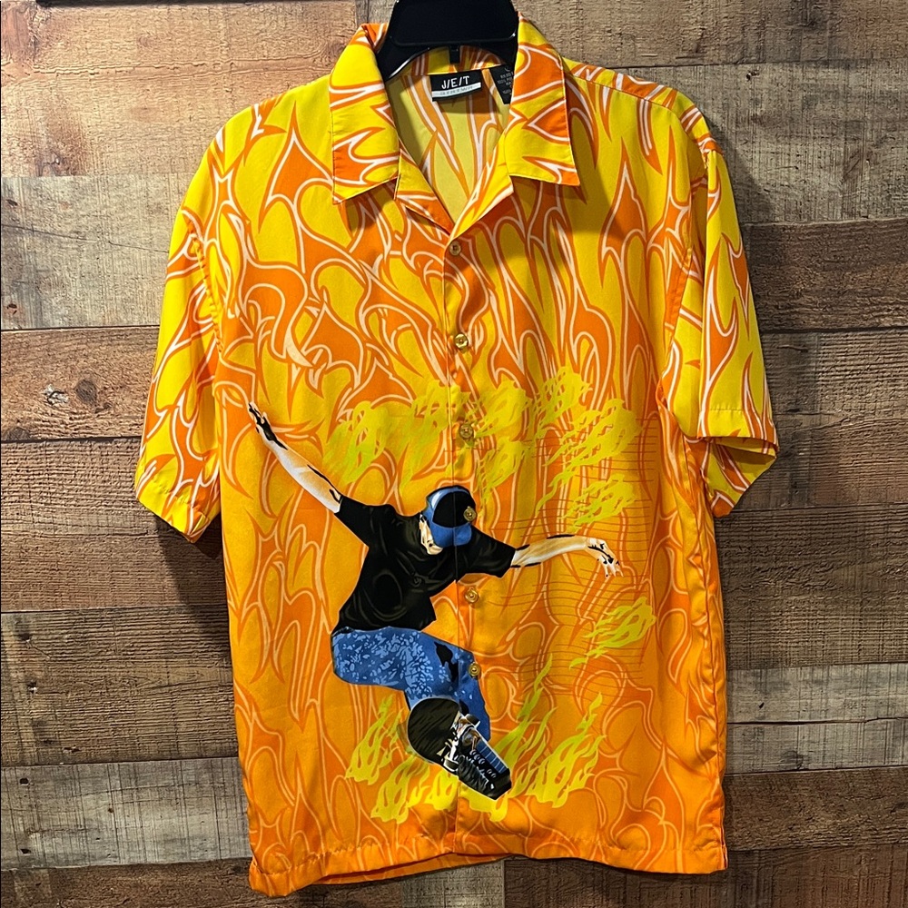 J/E/T STRTWR Yellow & Orange Skateboard Print Short-Sleeve Shirt men's XL